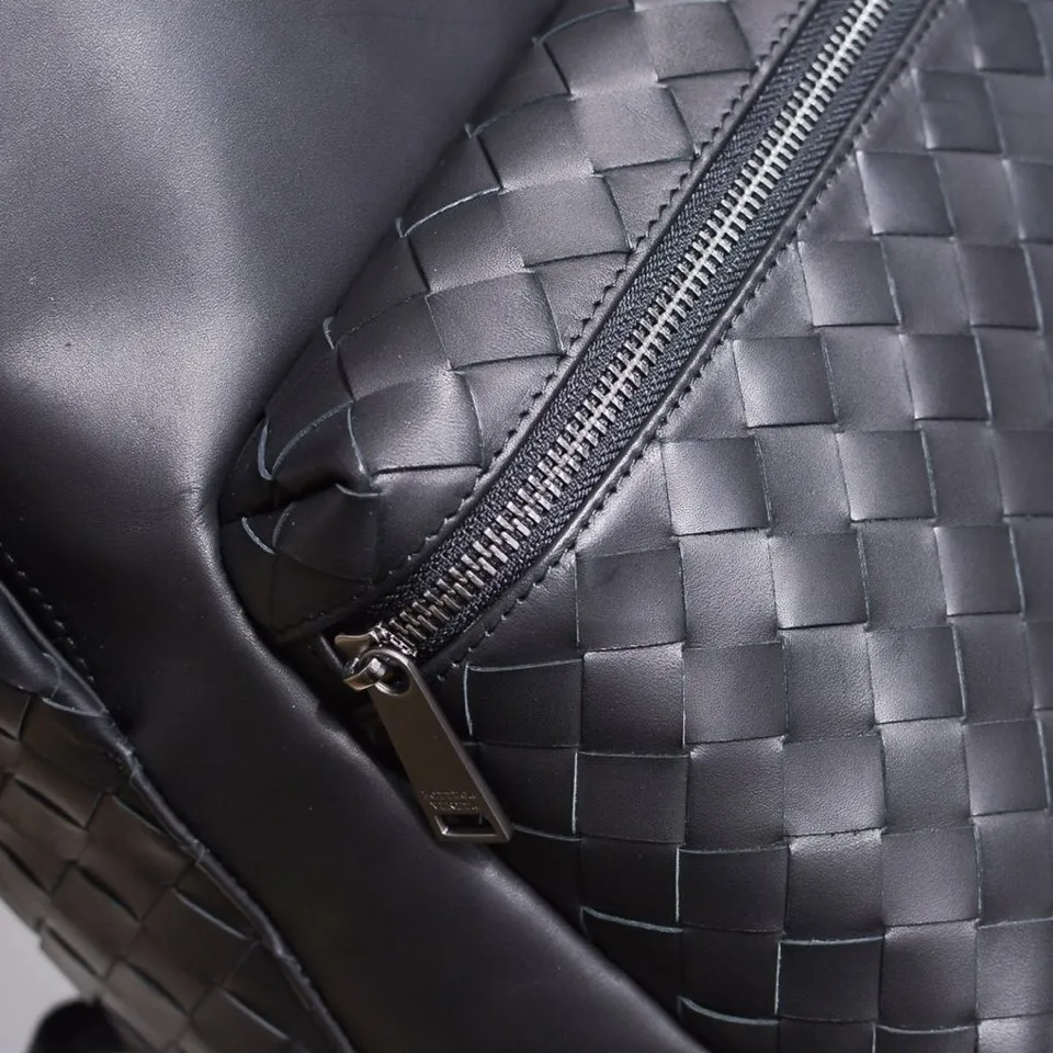 Normal delivery 🎉🎉🎉BOTTEA VENETA Style number: 26405 width Material: Purely hand-woven imported fetal cowhide Specifications: Picture size BVBVBV